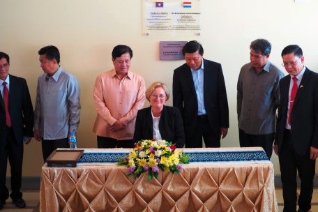 Keine sechs Monate her: Paulette Lenert als Kooperationsministerin in Laos