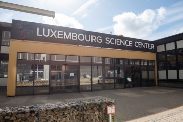 Luxembourg Science Center / Kriminalpolizei führt Hausdurchsuchung durch