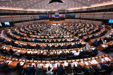 EU-Parlament / Dem Chaos ein Ende setzen: Umstrittenes Asyl- und Migrationspaket verabschiedet