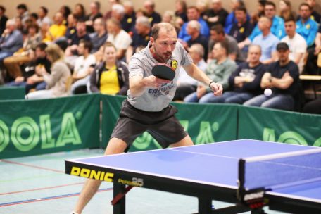 Tischtennis-Meisterschaft / Hostert/Folschette und Reckingen legen im Halbfinale vor