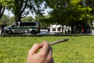 Deutschland / Amnestie für Kiffer: Hohe Belastung der Justiz durch Cannabis-Legalisierung